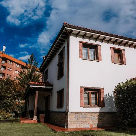 Tiviti Casa de Férias Oviedo